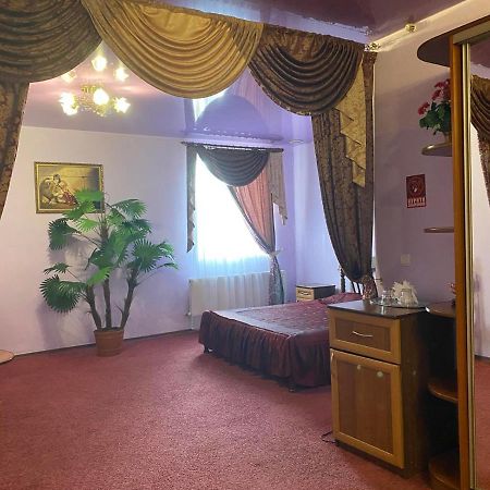 Отель Ритм Vinița Exterior foto