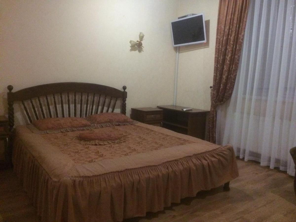 Отель Ритм Vinița Exterior foto