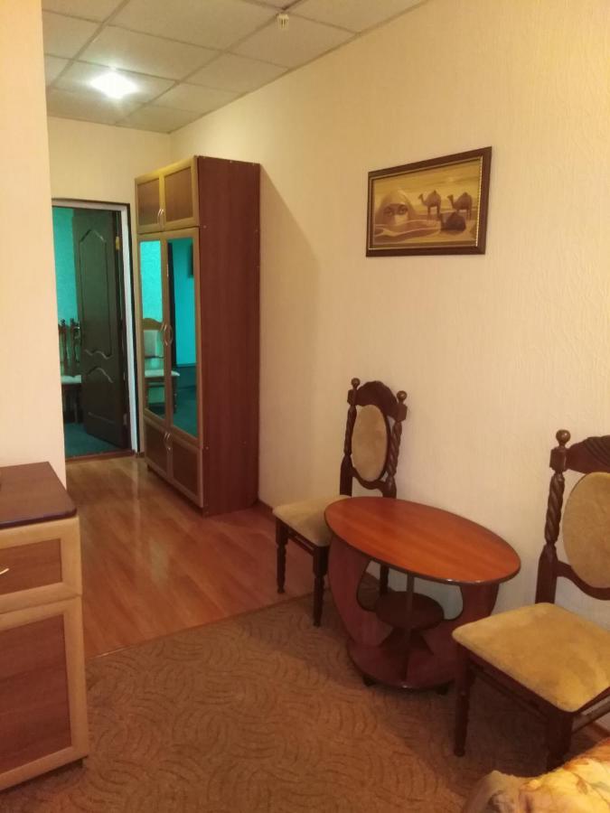 Отель Ритм Vinița Exterior foto