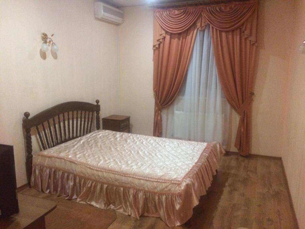 Отель Ритм Vinița Exterior foto
