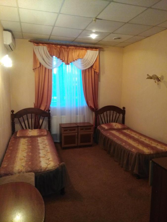 Отель Ритм Vinița Exterior foto